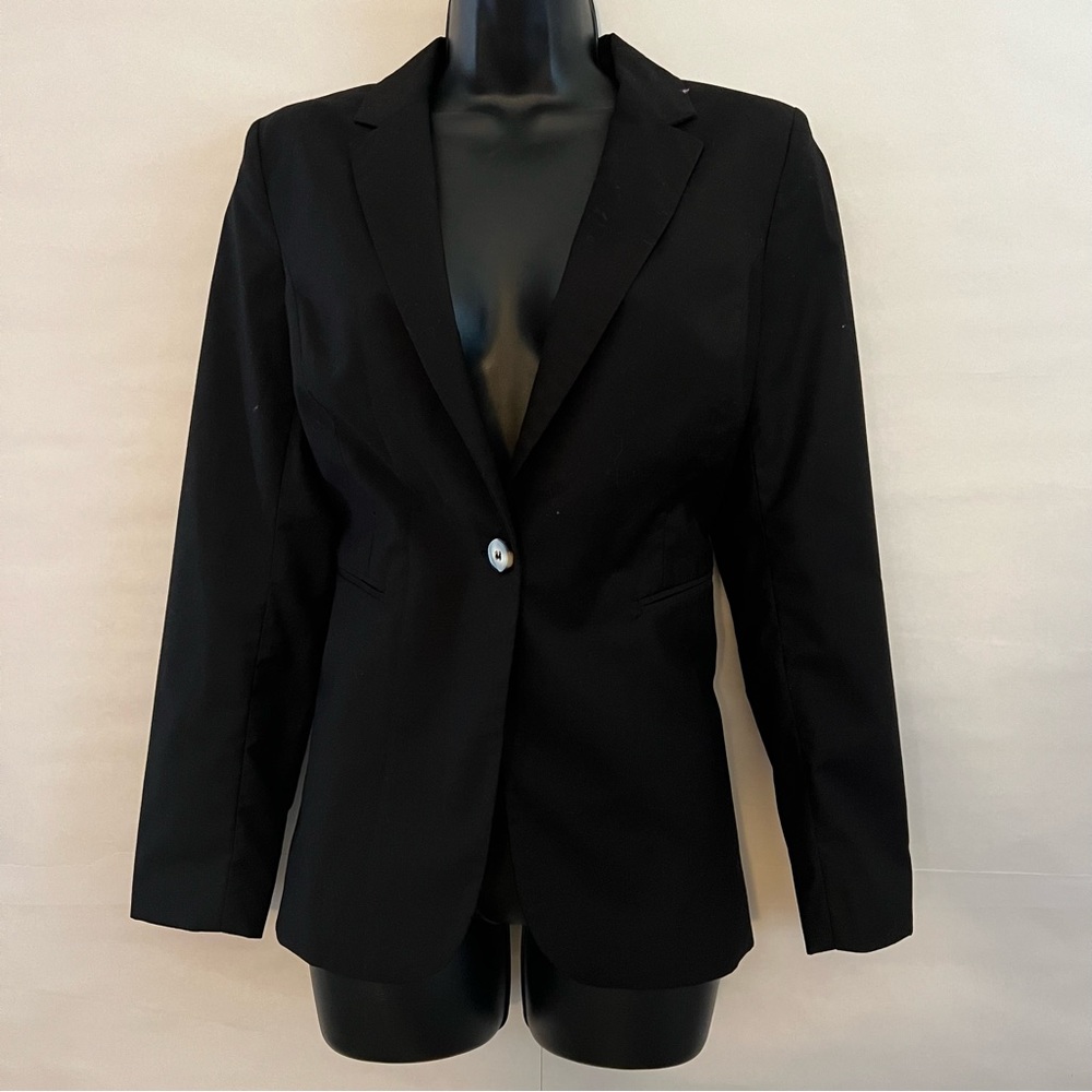 H&M | Black Blazer with built in shoulder Pads | Size 8